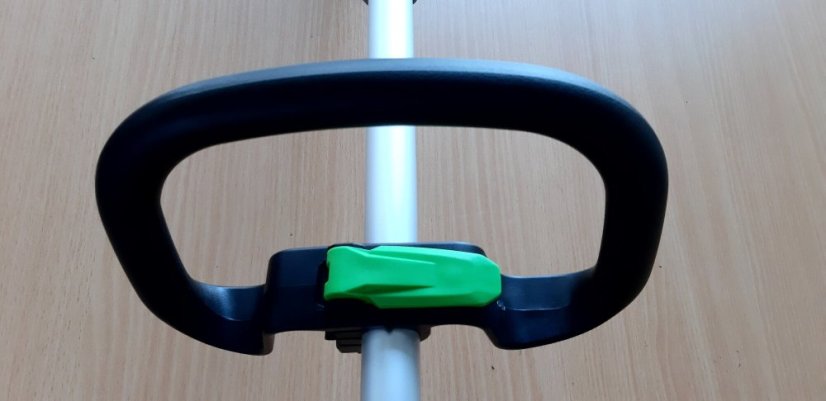 EGO AKU teleskopický strunový travní vyžínač ST1400E-ST